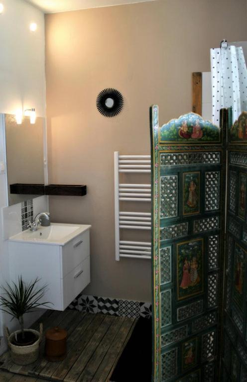 Bed and Breakfast Les Petites Mirabelles Noyers-sur-Cher Exterior foto