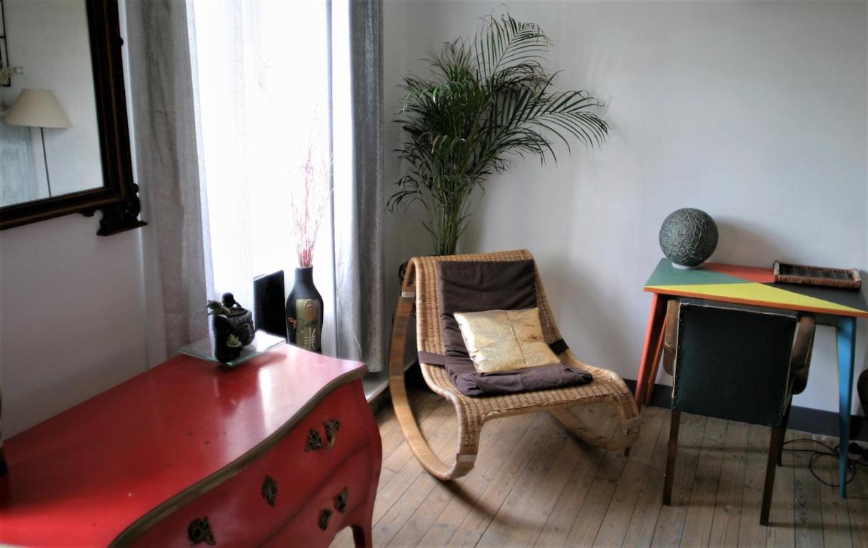 Bed and Breakfast Les Petites Mirabelles Noyers-sur-Cher Exterior foto