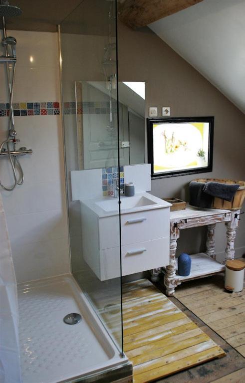 Bed and Breakfast Les Petites Mirabelles Noyers-sur-Cher Exterior foto