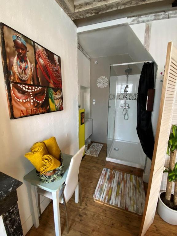 Bed and Breakfast Les Petites Mirabelles Noyers-sur-Cher Exterior foto